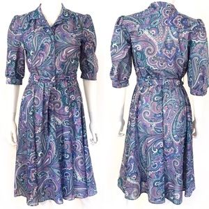 Vintage 1970s blue purple paisley dress, day dress